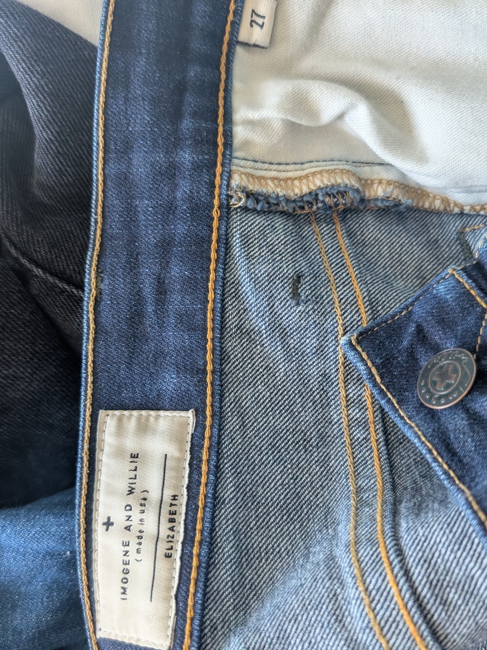 imogene + willie Women's Skinny Jeans in Dark Blue with Contrast Stitching